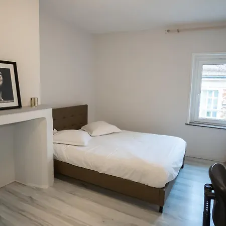 Guestready - Stone Wall Near Porte De La Citadelle